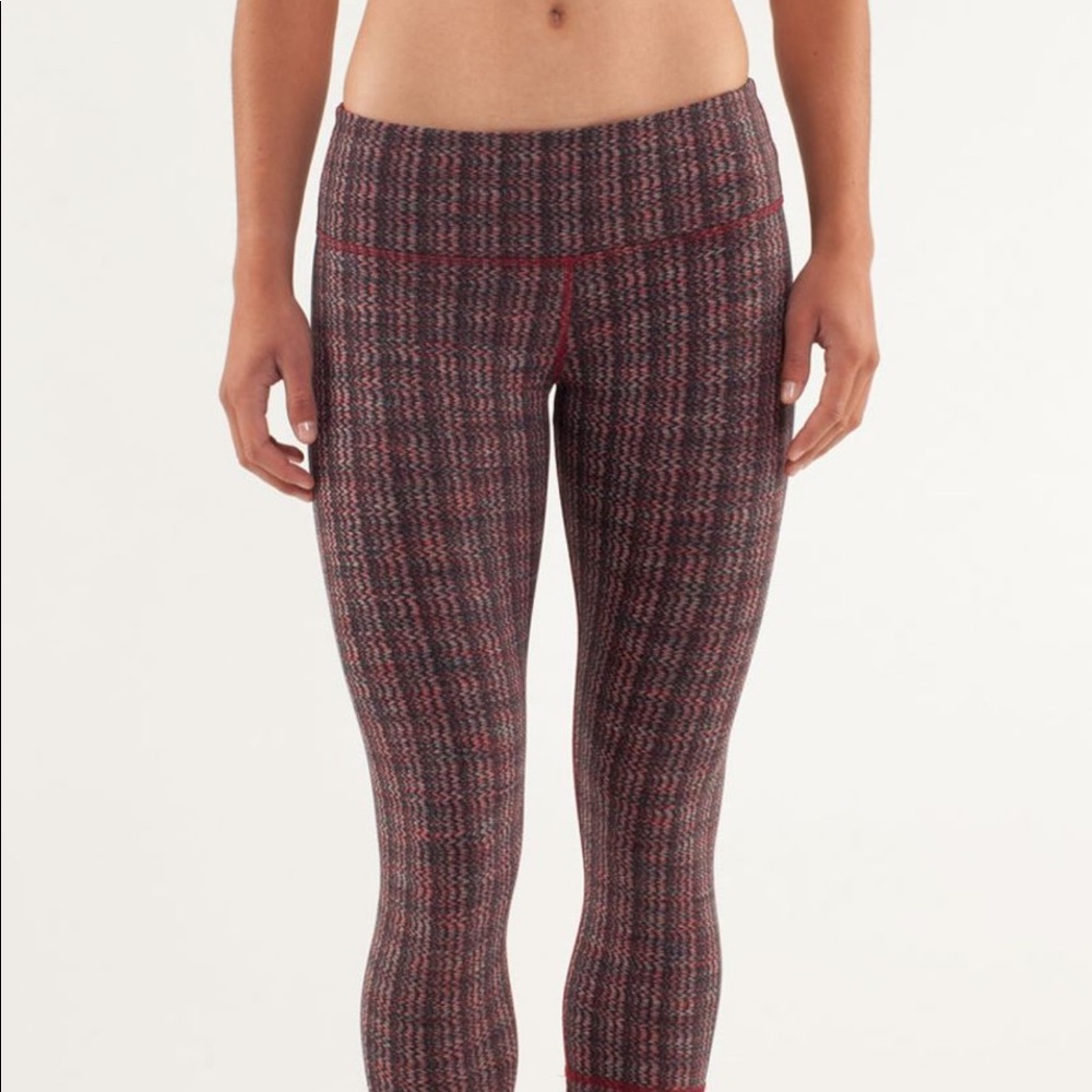 Lululemon Wunder Under Crops *Ziggy Wee Luon*